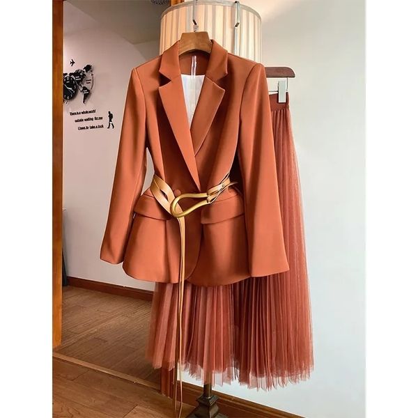 two piece dress 2021 spring arrival coffee blazer+mesh skirt set women ol elegant sets nnmx, White
two piece dress 2021 spring arrival coffee blazer+mesh skirt set women ol elegant sets nnmx, White