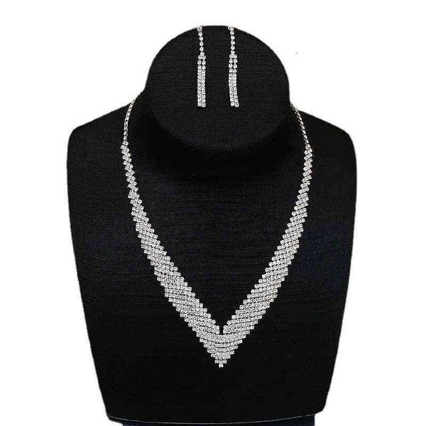 2021 selling exquisite diamond necklace earring set simple temperament clavicle chain dress versatile accessories, Silver
2021 selling exquisite diamond necklace earring set simple temperament clavicle chain dress versatile accessories, Silver