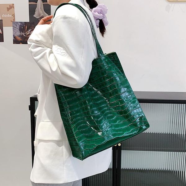 niche design large-capacity bag senior women 2021 fashion shoulder tote underarm width: 32cm bags
niche design large-capacity bag senior women 2021 fashion shoulder tote underarm width: 32cm bags
