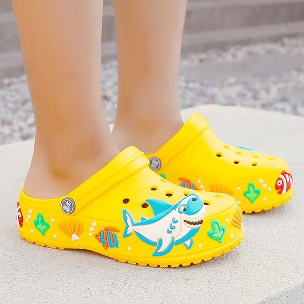 sandals fashion children garden shoes boys cartoon summer slippers kids clogs, Black;red
sandals fashion children garden shoes boys cartoon summer slippers kids clogs, Black;red
