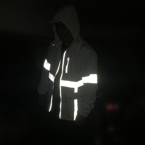 Fashion Trench Coat Reflective Stitching Jacket Stereo Pocket Outdoor Sports Hooded Windbreaker Men's and Women's Harajuku Hip Hop, White
Fashion Trench Coat Reflective Stitching Jacket Stereo Pocket Outdoor Sports Hooded Windbreaker Men's and Women's Harajuku Hip Hop, White