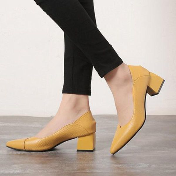 dress shoes women's 2021 spring, summer and autumn high heels chunky heel pointed fashion, Black
dress shoes women's 2021 spring, summer and autumn high heels chunky heel pointed fashion, Black