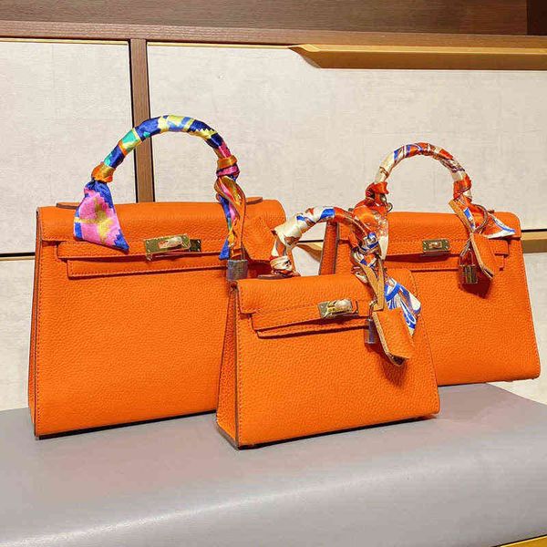 designer handbags 25cm 20cm 28cm fashion handbag purse lady tote bag luxurys shoulder with stamped lock calfskin real leather crossbody x7q8
designer handbags 25cm 20cm 28cm fashion handbag purse lady tote bag luxurys shoulder with stamped lock calfskin real leather crossbody x7q8