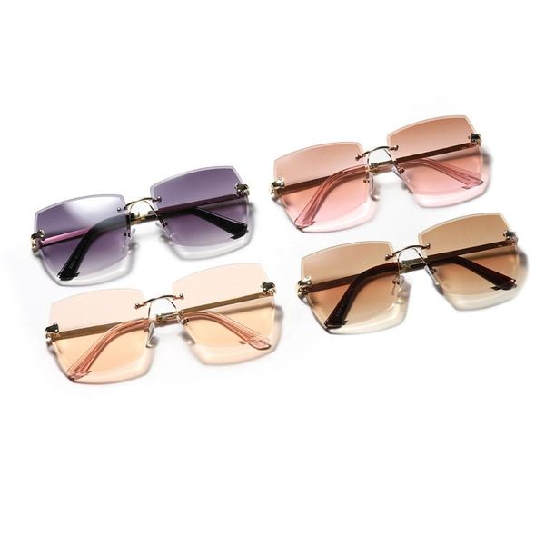 trendy square sun glasses for 2021 copper leg rimless sunglasses women men box packing fast lx089, White;black
trendy square sun glasses for 2021 copper leg rimless sunglasses women men box packing fast lx089, White;black