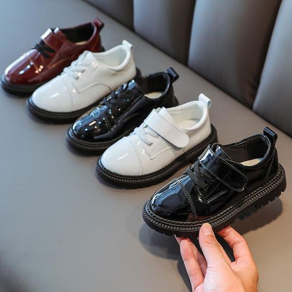 children' genuine leather boys shoes british style soft bottom anti-slip black white girls students casual kids flat, Black;grey
children' genuine leather boys shoes british style soft bottom anti-slip black white girls students casual kids flat, Black;grey