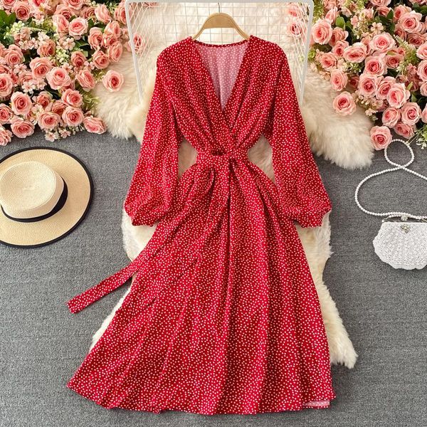 casual dresses autumn korean style chic puff sleeve lace-up waist-controlled slimming v-neck floral dress elegant large swing, Black;gray
casual dresses autumn korean style chic puff sleeve lace-up waist-controlled slimming v-neck floral dress elegant large swing, Black;gray