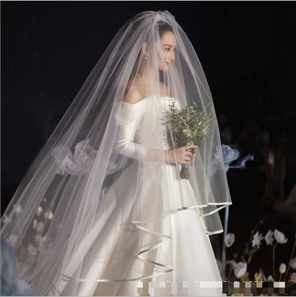 bridal veils 3.5m long tailed bride wedding veil headdress with super immortal atmosphere and simple forged fabric accessories, Black
bridal veils 3.5m long tailed bride wedding veil headdress with super immortal atmosphere and simple forged fabric accessories, Black
