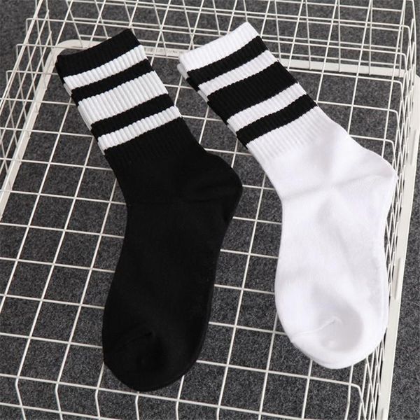 men's socks women men black white color fashion style simple striped sports medium length casual middle tube couple sock
men's socks women men black white color fashion style simple striped sports medium length casual middle tube couple sock