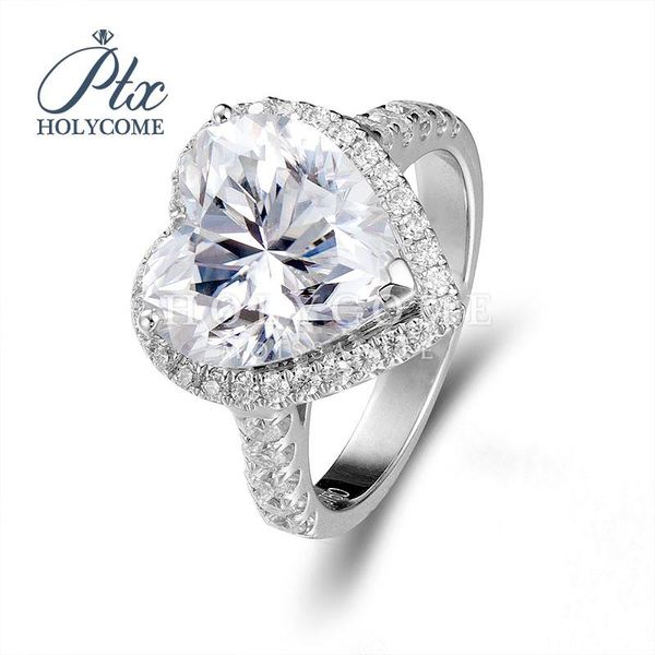 cluster rings custom ring blue color 4.5ct heart moissanite center stones silver and plated gold, Golden;silver
cluster rings custom ring blue color 4.5ct heart moissanite center stones silver and plated gold, Golden;silver