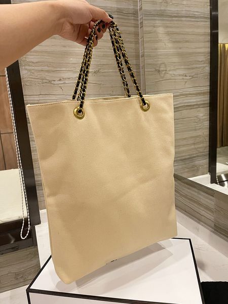2021ss female eco friendly shopping bags strage portable large capacity womens cartable canvas luxurys famous designers matelasse chain hand
2021ss female eco friendly shopping bags strage portable large capacity womens cartable canvas luxurys famous designers matelasse chain hand