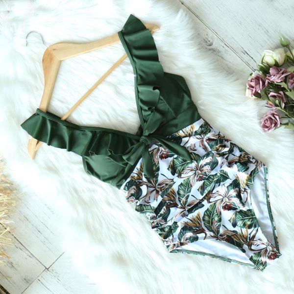 one-piece suits 2021 ruffle one piece off the shoulder swimwear women swimsuit deep-v bathing beach wear swim
one-piece suits 2021 ruffle one piece off the shoulder swimwear women swimsuit deep-v bathing beach wear swim