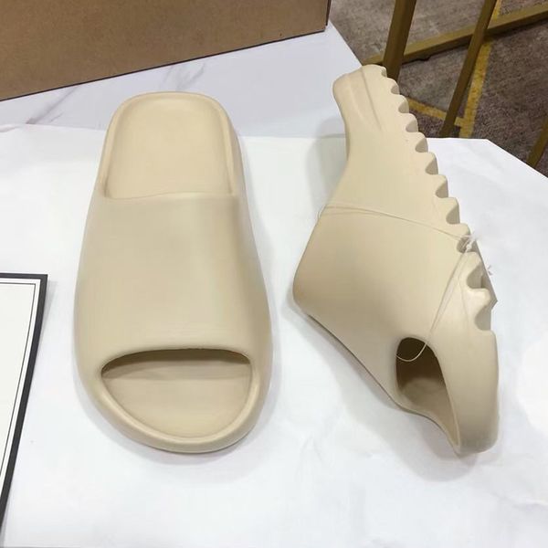 luxury designer slides graffiti bone resin desert sand rubber slippers flat sandals men beach shoes foam runner slipper sandal womens outdoo, Black
luxury designer slides graffiti bone resin desert sand rubber slippers flat sandals men beach shoes foam runner slipper sandal womens outdoo, Black
