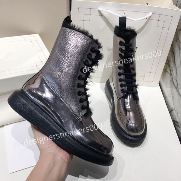 2021 martin desert australia motocycle booties fahsion boots platform mens womens winter boots arrow 100% real leather flamingos c3412927, Black
2021 martin desert australia motocycle booties fahsion boots platform mens womens winter boots arrow 100% real leather flamingos c3412927, Black