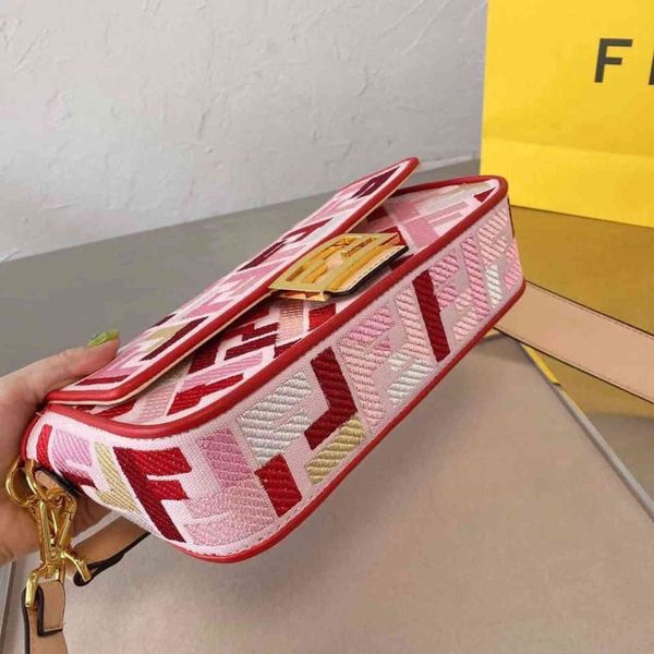 large-capacity handbagsf letter messenger bag, the last picture is real handbag handbag zlydesigner bags
large-capacity handbagsf letter messenger bag, the last picture is real handbag handbag zlydesigner bags