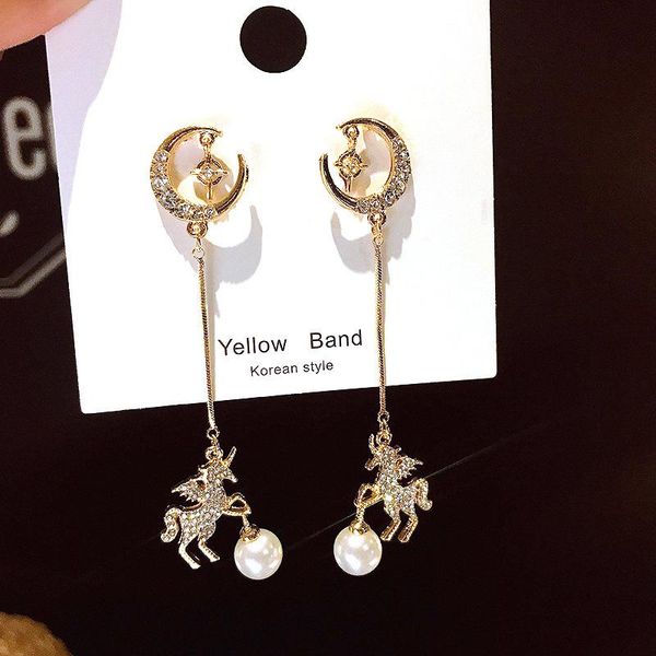 korean micro pave zircon heart circle asymmetry earrings for women dliecate boucle d'oreille ear jewelry dangle & chandelier, Silver
korean micro pave zircon heart circle asymmetry earrings for women dliecate boucle d'oreille ear jewelry dangle & chandelier, Silver