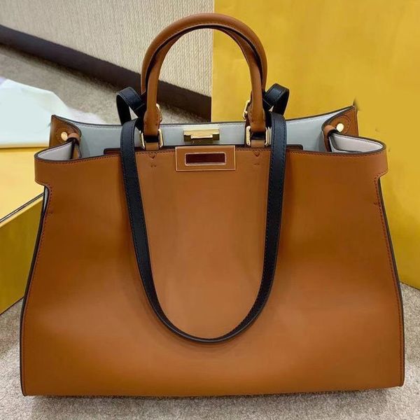 large capacity package women handbag tote bags fashion plain genuine leather square twist lock design lady crossbody bag, Red;black
large capacity package women handbag tote bags fashion plain genuine leather square twist lock design lady crossbody bag, Red;black