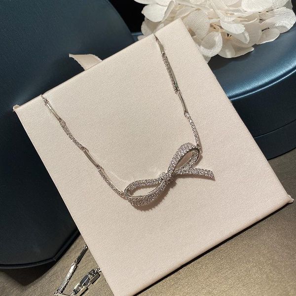 textured bow full diamond necklace choker luxury banquet heavy collar clavicle chain short online celebrity blogger chains, Silver
textured bow full diamond necklace choker luxury banquet heavy collar clavicle chain short online celebrity blogger chains, Silver
