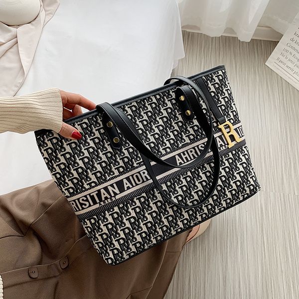 design jewelry same net red envelope new korean fashion canvas shoulder large capacity women's tote bag
design jewelry same net red envelope new korean fashion canvas shoulder large capacity women's tote bag