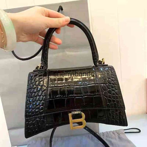 balencaigas's designer bags evening trend handbags hourglass bag high version b home women's leather crocodile 2022 fashionable on
balencaigas's designer bags evening trend handbags hourglass bag high version b home women's leather crocodile 2022 fashionable on
