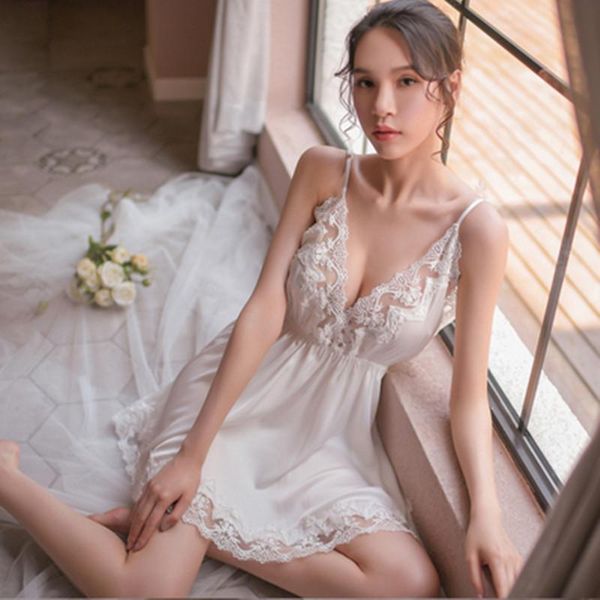 women's sleepwear deep v sleeping skirt female ice slim underwear lace suit nightdress, Black;red
women's sleepwear deep v sleeping skirt female ice slim underwear lace suit nightdress, Black;red