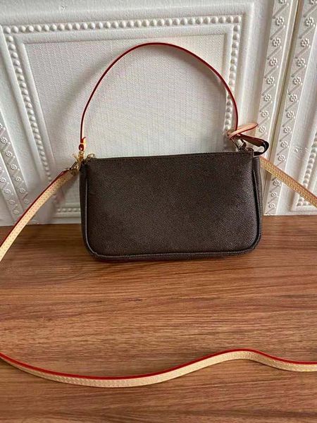 shoulder bag designer handbag luxurys tote bags women small purses canvas pocket fashion packs lady phonr purse letter and flower printed 51
shoulder bag designer handbag luxurys tote bags women small purses canvas pocket fashion packs lady phonr purse letter and flower printed 51