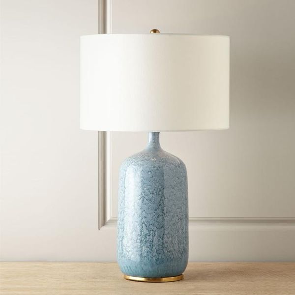 table lamps classical bedside lamp creative blue ceramic living room vintage model bed-lighting for bedroom
table lamps classical bedside lamp creative blue ceramic living room vintage model bed-lighting for bedroom
