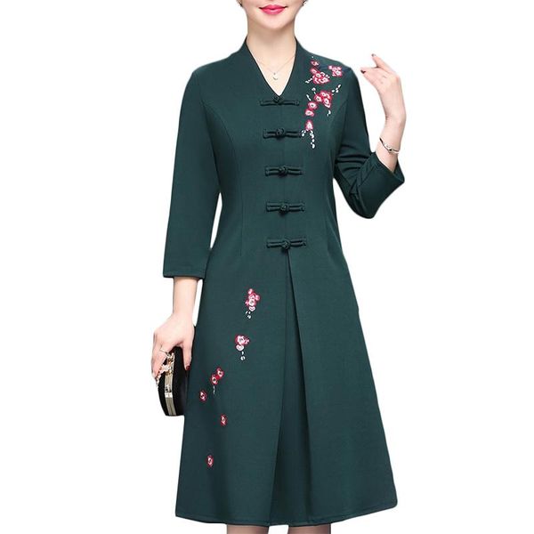 casual dresses plus size cheongsam dress 2021 spring women korean fake two pieces womens pullover v-neck f187, Black;gray
casual dresses plus size cheongsam dress 2021 spring women korean fake two pieces womens pullover v-neck f187, Black;gray