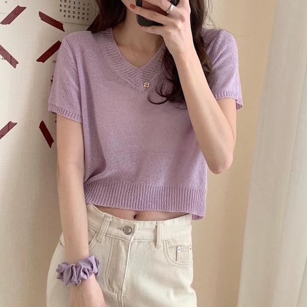 women's t-shirt 2021 summer thin short-sleeved ice silk purple slim v-neck short knit, White 
women's t-shirt 2021 summer thin short-sleeved ice silk purple slim v-neck short knit, White