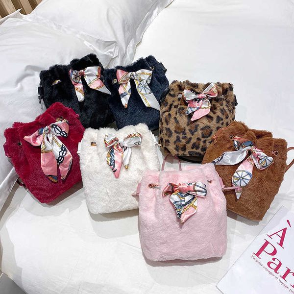 msenger bag female small frh psh light bucket bag 2021 fashionable personalized lovely shoulder
msenger bag female small frh psh light bucket bag 2021 fashionable personalized lovely shoulder