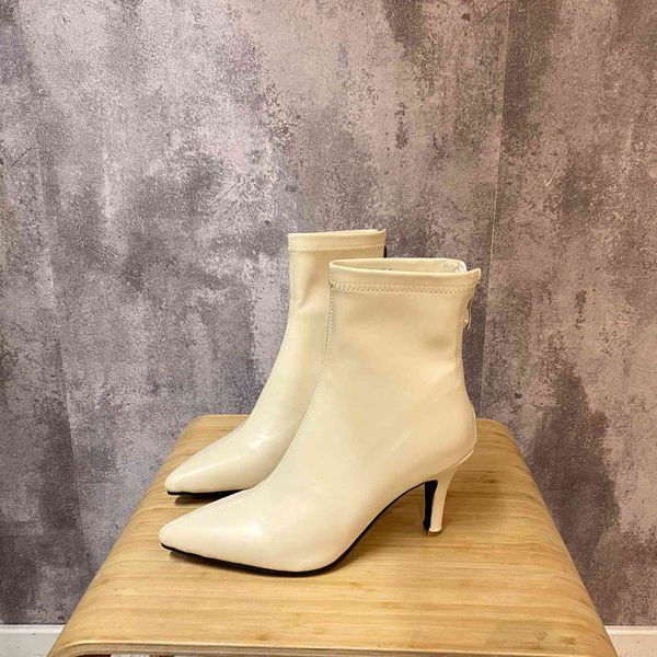 ins fashion 2021 autumn and winter high heel's pointed heel short elastic thin boots zipper sewing, Black
ins fashion 2021 autumn and winter high heel's pointed heel short elastic thin boots zipper sewing, Black