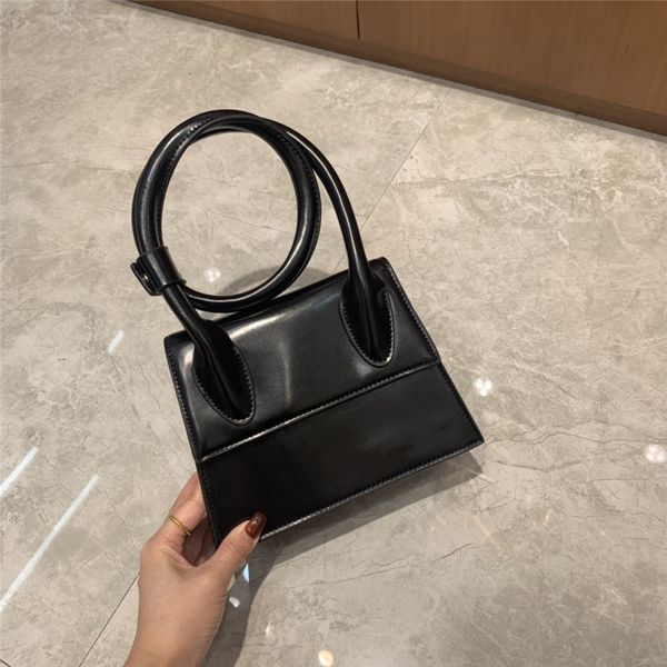 2021 fashion women designer bags luxury small crossbody bag france brand purse handbag pu leather shoulder le chiquito long lady shopping to
2021 fashion women designer bags luxury small crossbody bag france brand purse handbag pu leather shoulder le chiquito long lady shopping to