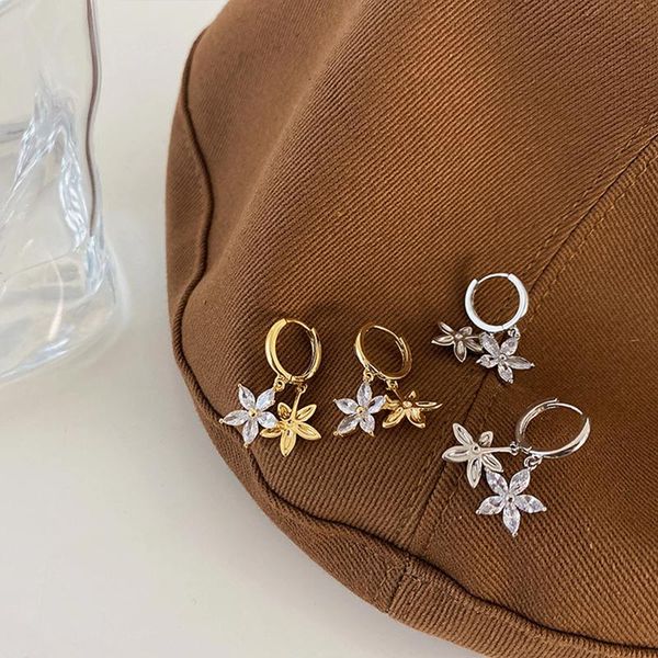 hoop & huggie gold sliver color cz stone flower earrings for women chunky drop floral charms hoops fashion hanging ear jewelry, Golden;silver
hoop & huggie gold sliver color cz stone flower earrings for women chunky drop floral charms hoops fashion hanging ear jewelry, Golden;silver