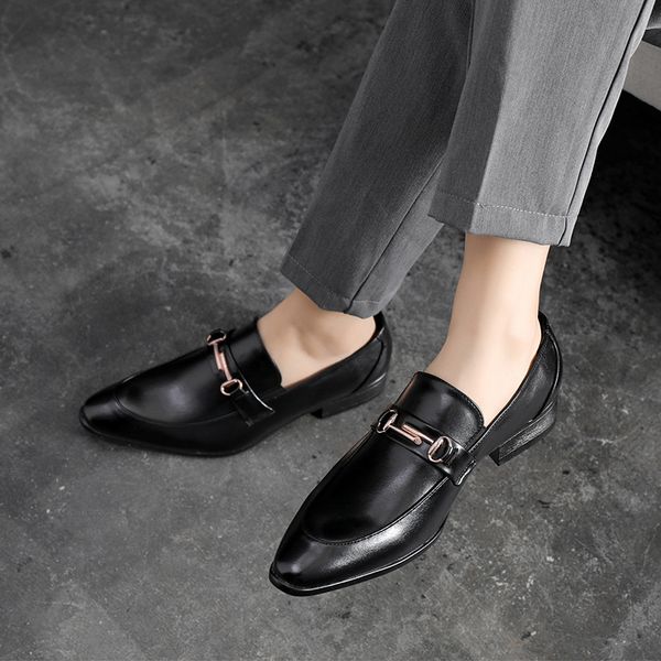 45.46.47 size spring new mens leather shoes business shoes casual formal wear british style metal buckle mens shoes pointed-toe slip-on, Black
45.46.47 size spring new mens leather shoes business shoes casual formal wear british style metal buckle mens shoes pointed-toe slip-on, Black