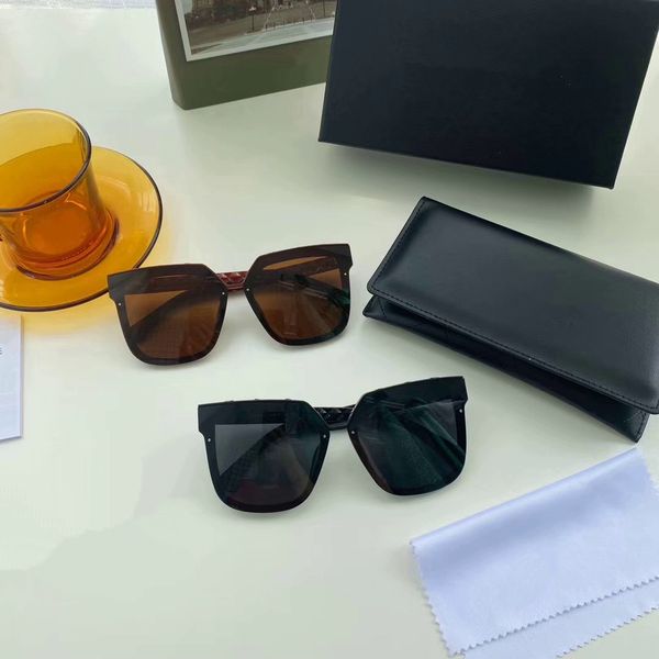 designer sunglasses fashion sunglass for women eyeglasses classic glasses luxury high-end ultraviolet polarized uv400 glasses with boxed gif, White;black
designer sunglasses fashion sunglass for women eyeglasses classic glasses luxury high-end ultraviolet polarized uv400 glasses with boxed gif, White;black