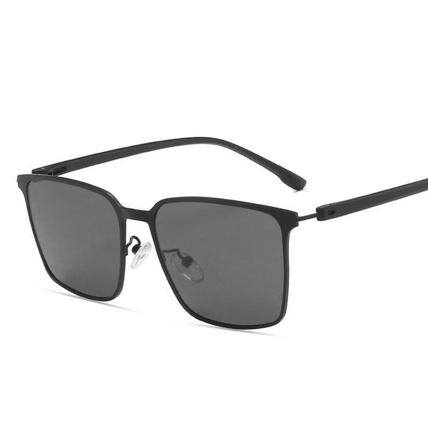 sunglasses 2021 men's fashion trend polarizing personality simple driver glasses, White;black
sunglasses 2021 men's fashion trend polarizing personality simple driver glasses, White;black