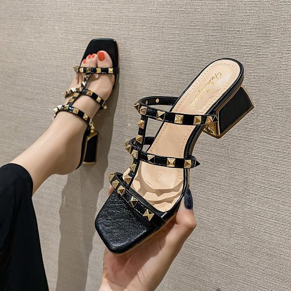 slippers summer sandals women fashion square thick middle heels gladiator outdoor party slides ladies sandal rivets pw091, Black
slippers summer sandals women fashion square thick middle heels gladiator outdoor party slides ladies sandal rivets pw091, Black
