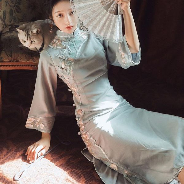 spring women's art retro heavy industry embroidery improved cheongsam split long dress ethnic clothing, Red
spring women's art retro heavy industry embroidery improved cheongsam split long dress ethnic clothing, Red