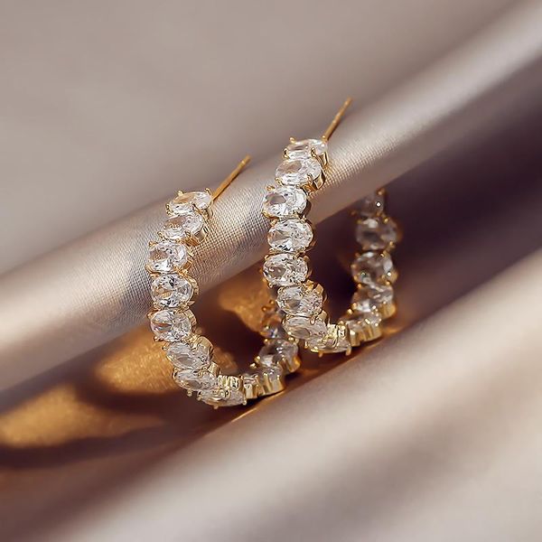 hoop & huggie vintage fashion luxury geometric sparkling crystal earrings for women girls c-shaped temperament jewelry 2021, Golden;silver
hoop & huggie vintage fashion luxury geometric sparkling crystal earrings for women girls c-shaped temperament jewelry 2021, Golden;silver