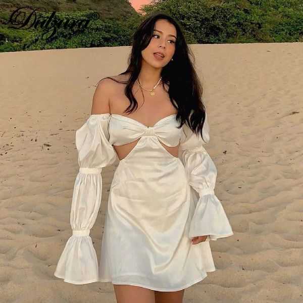 puff long sleeve off shoulder hollow out white mini dress party elegant 2021 summer women clothes holidayhigh quality, Black;gray
puff long sleeve off shoulder hollow out white mini dress party elegant 2021 summer women clothes holidayhigh quality, Black;gray