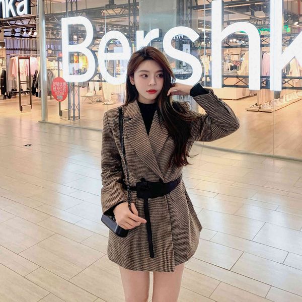 womens blazer autumn winter vintage houndstooth woolen blazer jackets for women double breasted belted slim female outwear 210422, White;black
womens blazer autumn winter vintage houndstooth woolen blazer jackets for women double breasted belted slim female outwear 210422, White;black