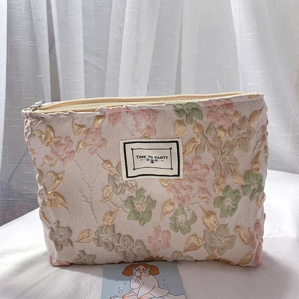 functional amazing evening bags female jacquard clutch, handbag for women, totes, designer, casual, fashion, three dimensional, cosmetics, 2
functional amazing evening bags female jacquard clutch, handbag for women, totes, designer, casual, fashion, three dimensional, cosmetics, 2