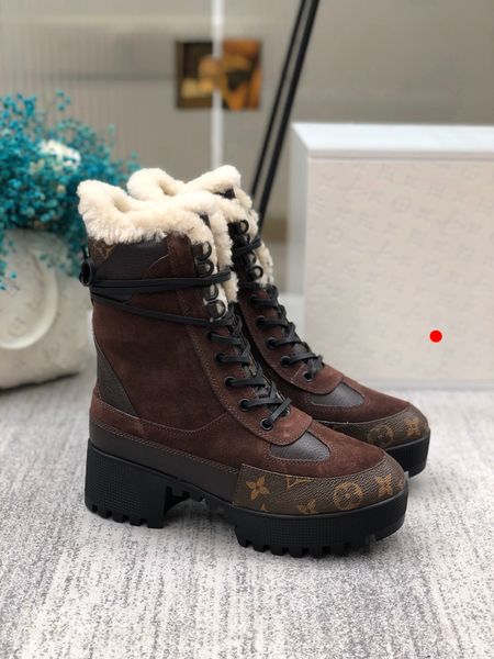 classic martin boots designer winter coarse heel women shoes 100% leather flamingos love arrow medal desert boot lace up lady thick high hee, Black
classic martin boots designer winter coarse heel women shoes 100% leather flamingos love arrow medal desert boot lace up lady thick high hee, Black