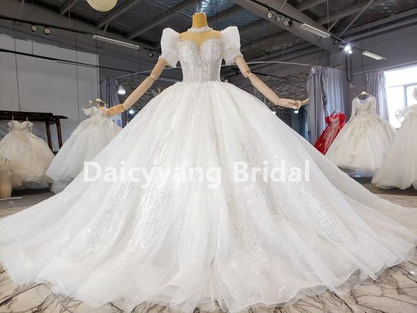 bridal veils luxury short sleeve handsew beaded long tail wedding dress, Black
bridal veils luxury short sleeve handsew beaded long tail wedding dress, Black