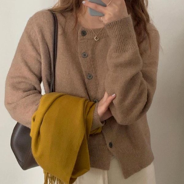 women's knits & tees 2021 spring and autumn round neck solid color sweater coat women irregular oblique button long-sleeved knitted car, White
women's knits & tees 2021 spring and autumn round neck solid color sweater coat women irregular oblique button long-sleeved knitted car, White