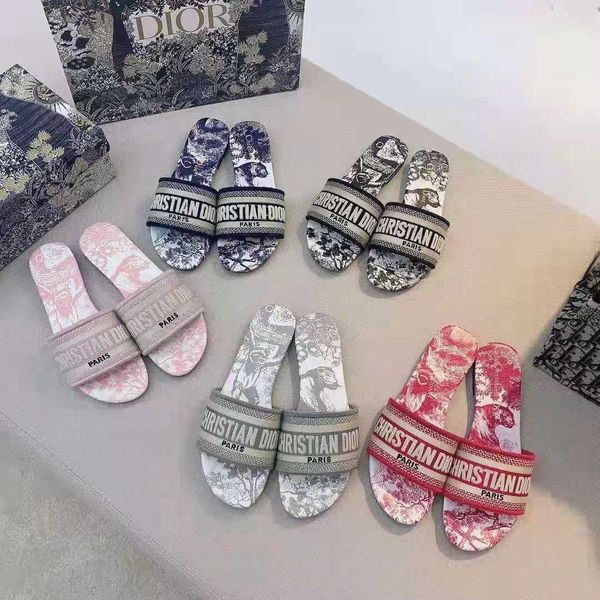 slippers women's 2021 new d-letter embroidered slippers show white flying shoes women's fashionable printed flat shoes ysj, Black
slippers women's 2021 new d-letter embroidered slippers show white flying shoes women's fashionable printed flat shoes ysj, Black