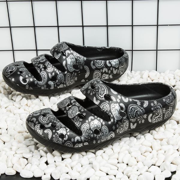 2021 summer new men casual sandals outdoor women beach shoes fashion indoor slippers high-quality lazy hole shoes lovers 35-46, Black
2021 summer new men casual sandals outdoor women beach shoes fashion indoor slippers high-quality lazy hole shoes lovers 35-46, Black