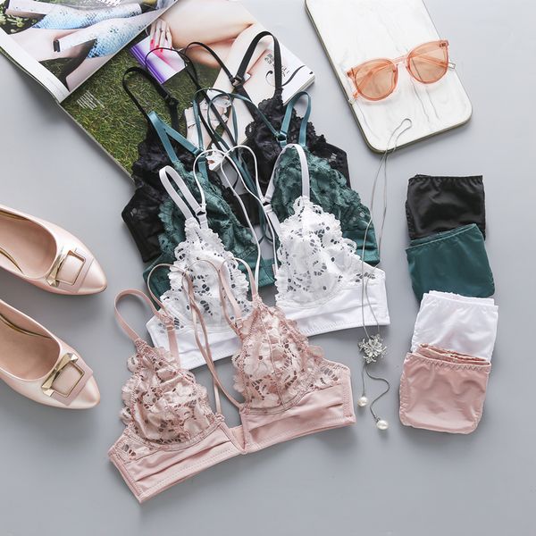 Lace Bra And Panty Set Wire Free Brassiere Underwear Sets Women Ensemble Lingerie Sexy Intimates Underwear & Sleepwears, White set
Lace Bra And Panty Set Wire Free Brassiere Underwear Sets Women Ensemble Lingerie Sexy Intimates Underwear & Sleepwears, White set