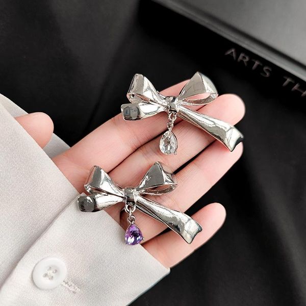 hair clips & barrettes punk metal bow crystal pendant hairpin for women girl vintage accessories fashion jewelry 2021 silver color clip gift, Golden;silver
hair clips & barrettes punk metal bow crystal pendant hairpin for women girl vintage accessories fashion jewelry 2021 silver color clip gift, Golden;silver