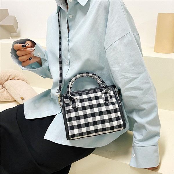 evening bags retro plaid handbag women's bag 2021 korean version of the trend simple ms. fashion single shoulder crossbody
evening bags retro plaid handbag women's bag 2021 korean version of the trend simple ms. fashion single shoulder crossbody