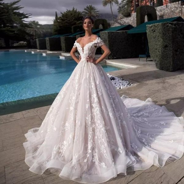 casual dresses luxury a-line lace for wedding party plus size 2021 tassel sleeve gorgeous up bridal gowns robe de mariage, Black;gray
casual dresses luxury a-line lace for wedding party plus size 2021 tassel sleeve gorgeous up bridal gowns robe de mariage, Black;gray